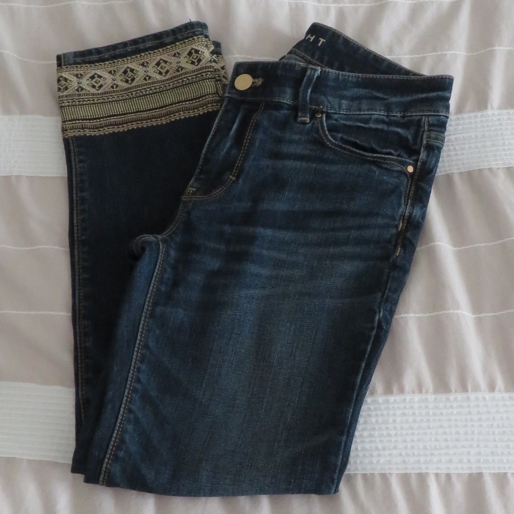 WHBM Embroidered Cuff Jeans, Sz 2 EUC
